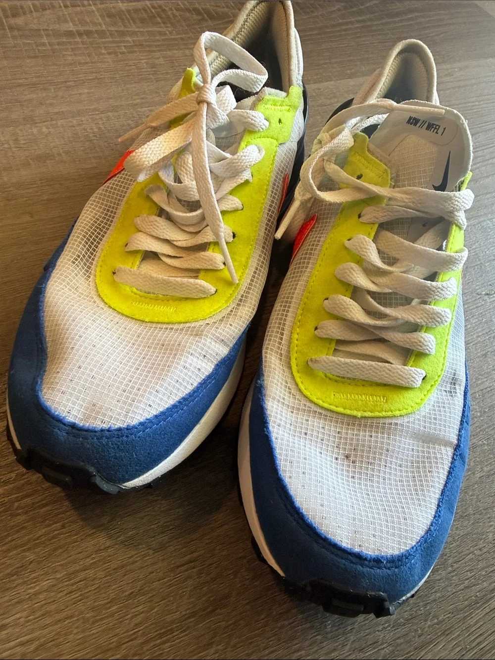 Nike Waffle One GS Running Shoes Size 7